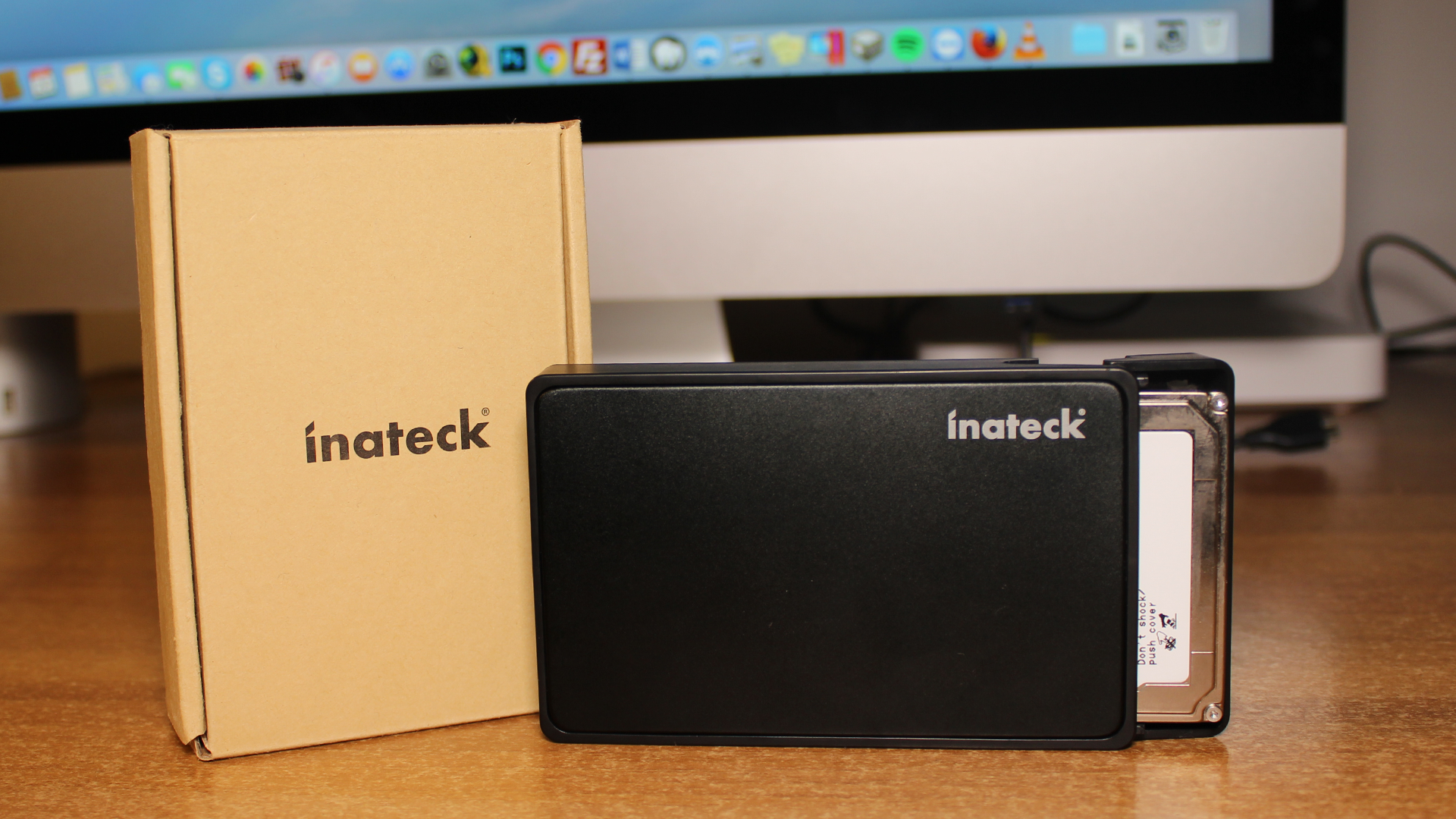 Recensione case per hard disk da 2.5” FE2005 by Inateck