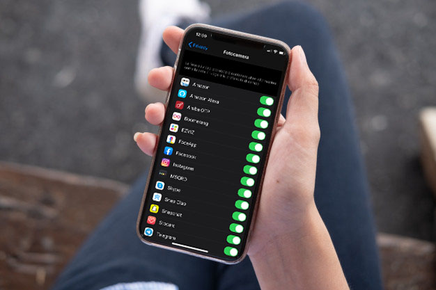 disattivare-le-app-che-accedono-a-fotocamera-e-microfono-su-iphone