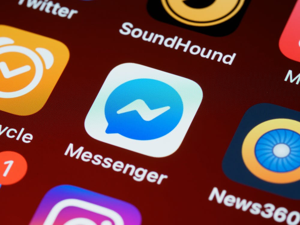 Attenzione-al-messaggio-Sei-tu-nel-video-su-Messenger