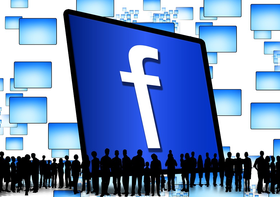 Facebook, stop alle richieste di amicizia da sconosciuti e scocciatori