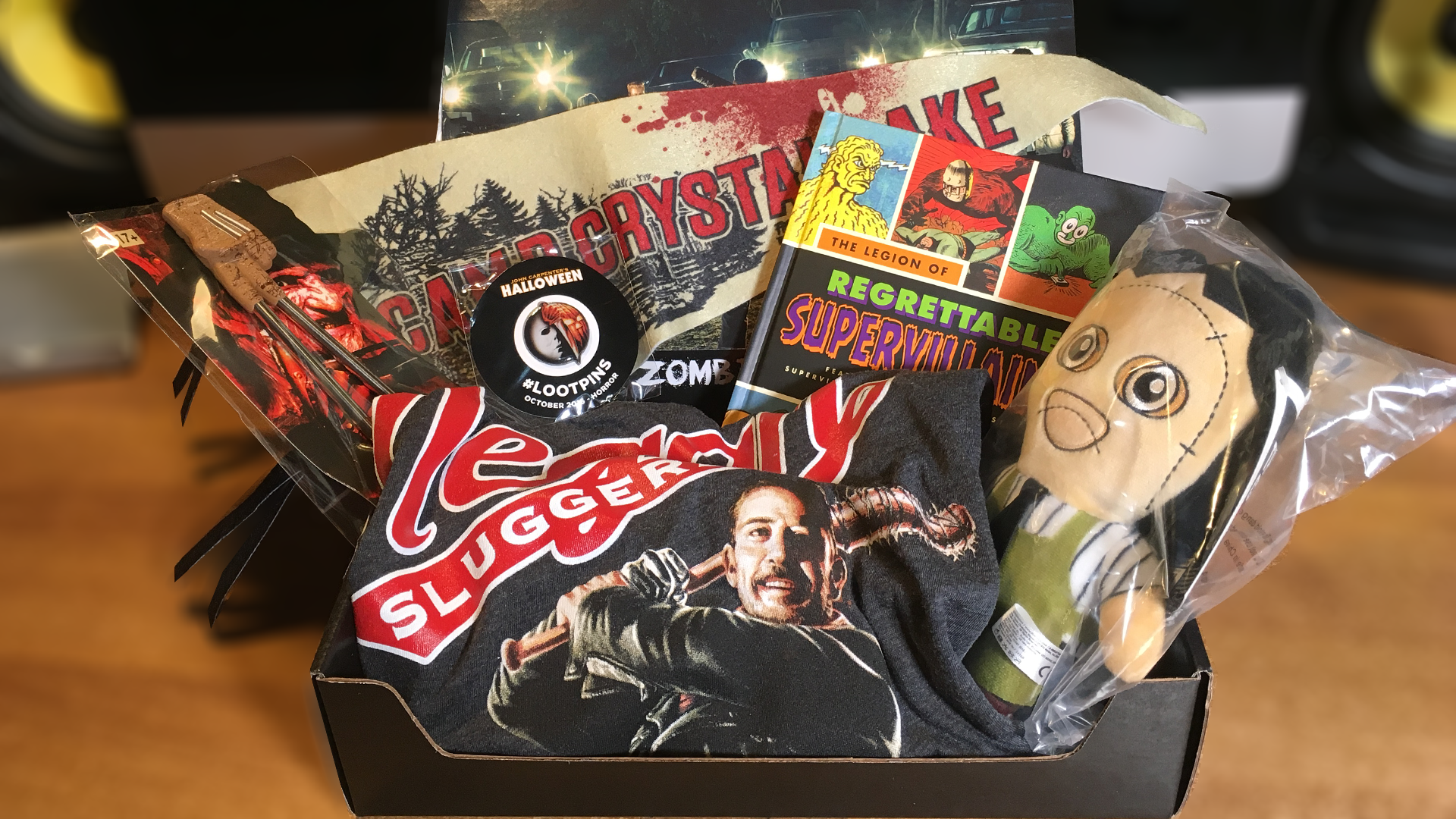 Unboxing Loot Crate ottobre 2016: Horror