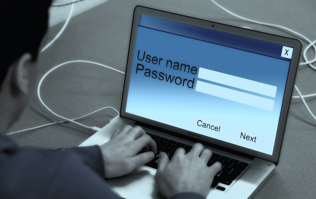 Come proteggere con password cartelle e file